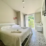 Moronero 4*