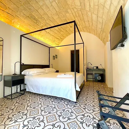 Guest house Moronero 4*