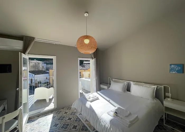 Moronero Gæstehus 4*