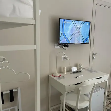 Moronero Guest house