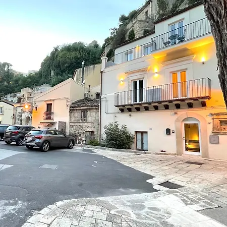 Moronero Guest house
